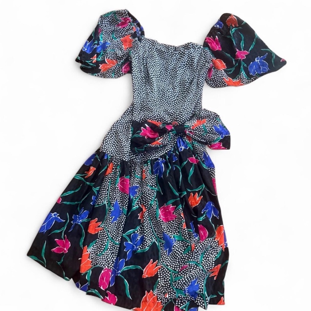 Floral Puff Sleeve Midi Dress in Black with Multicolor Blooms